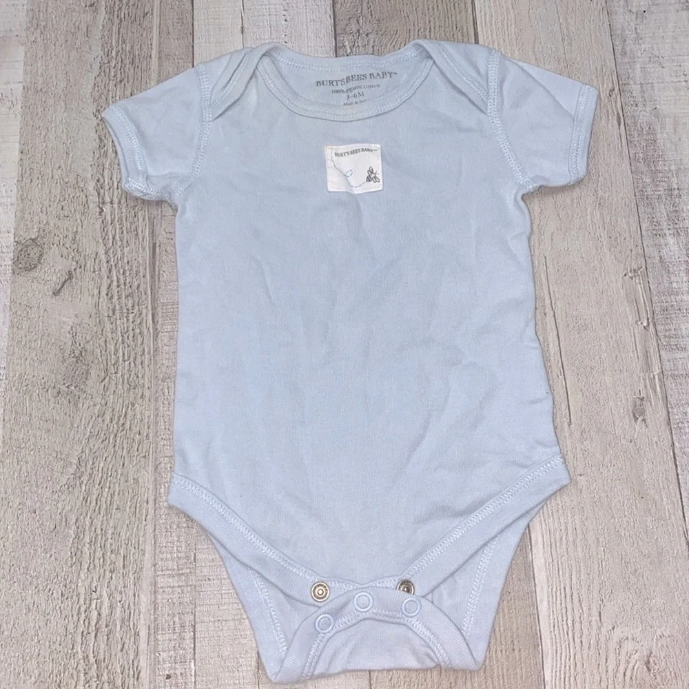 Burt bees blue onesie size 3-6 months organic cotton